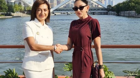 Мехрибан Алиева и Анна Акопян сделали совместное фото