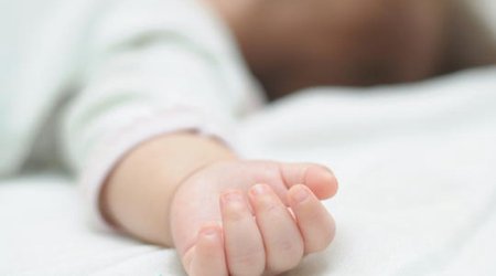 Astarada 10 aylıq körpə ölüb