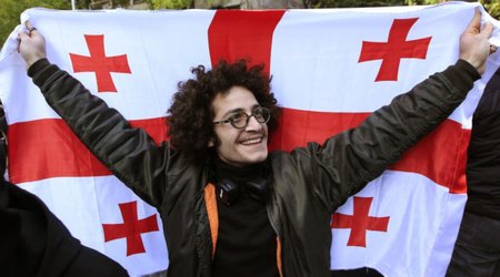 Митинг у парламента Грузии