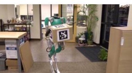 İsveçrədə robot kuryerlər işə başlayıb
