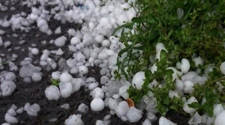 Naxçıvana leysan və dolu yağır