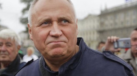 Освобожденный оппозиционер Статкевич отказался покидать Беларусь
