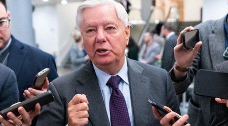 Соратник Трампа пригрозил Венгрии и Словакии «последствиями»