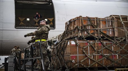 Администрация Трампа впервые начала поставки оружия Украине
