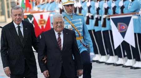 Президент Палестины прибыл в Турцию
