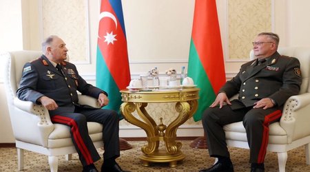 Начальник Генштаба Азербайджанской Армии встретился с белорусским коллегой