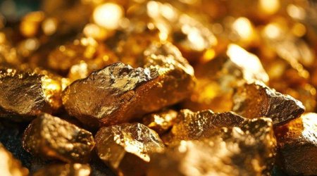 Qızılın qiyməti tarixdə ikinci dəfə 3800 dolları ötüb