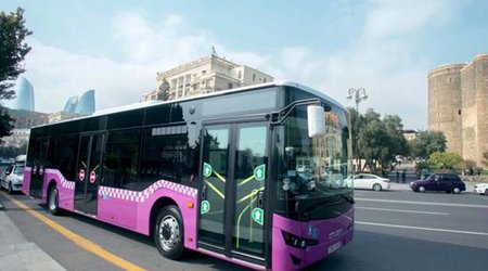 Hazırda 2300 avtobusdan 2076-da nağdsız ödəniş mövcuddur - Rəsmi