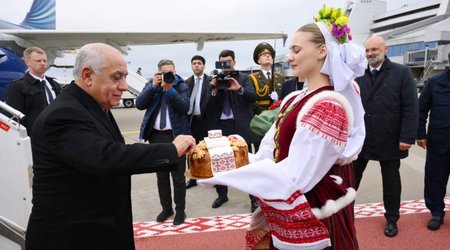 Али Асадов прибыл в Минск для участия в заседании Совета глав правительств СНГ