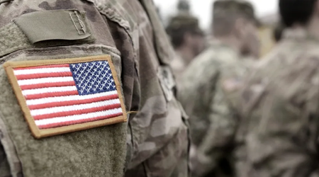 Более миллиона военнослужащих в США остались без зарплаты из-за шатдауна