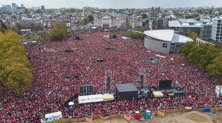 В Анкаре сотни тысяч вышли на марш в поддержку Палестины