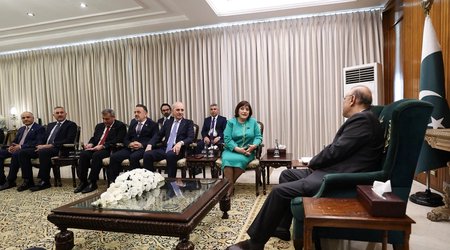 Президент Пакистана принял Сахибу Гафарову