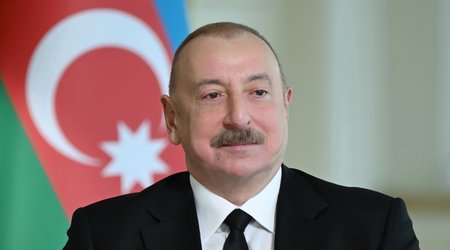 Prezident Qazaxıstan mediasına müsahibə verib