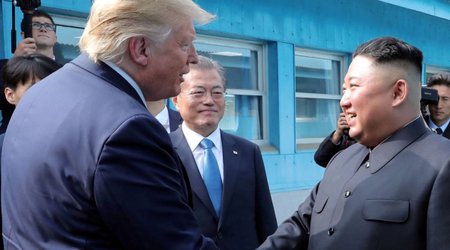 Трамп все еще хочет поговорить с товарищем Кимом