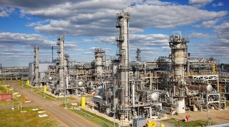 Грузия заменяет азербайджанскую нефть российской