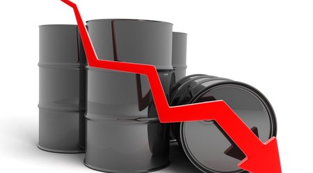 U.S. commercial crude stocks fall below 423 mln barrels