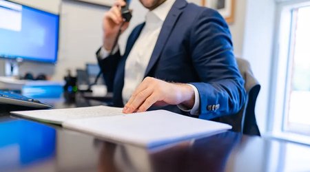 Deputat məktəbərdə direktor seçimi prosesini tənqid edib