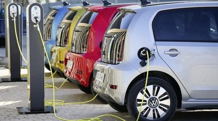 С 2026 года в Азербайджане электромобили будут облагаться НДС