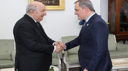 Президент Алжира принял главу МИД Азербайджана