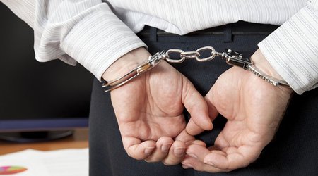 Polis noyabrın 5-də 51 cinayət faktını açıqlanıb, 96 axtarışda olan şəxs saxlanılıb
