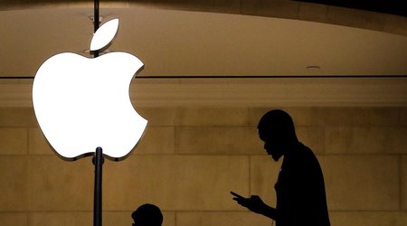 iPhone Air designer leaves Apple for AI startup