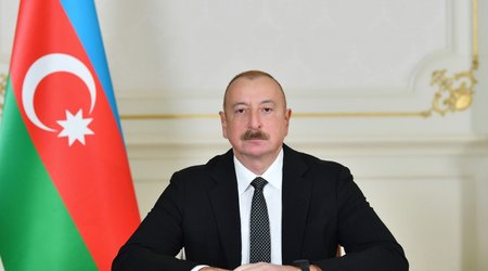 Əliyev TDT QHT-lərinin Həmrəylik Forumunda iştirakçılara müraciət edib