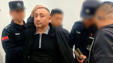 Həyat yoldaşına xəsarət yetirərək ölkədən qaçan şəxs Çində saxlanılıb