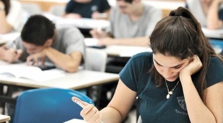 Eksternat imtahanlarına sənəd qəbulunun vaxtı uzadılıb