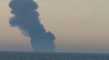 Следовавший в Новороссийск танкер вспыхнул у берегов Турции