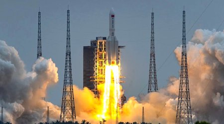 Китайская ракета вывела на орбиту экспериментальный спутник "Шицзянь-28"
