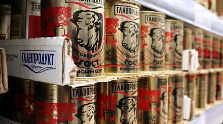 В поставляемой в Азербайджан российской говяжьей тушенке нашли свинину