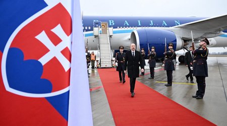 Алиев прибыл в Словакию