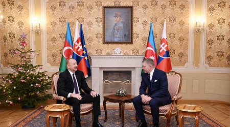 Ильхам Алиев провел встречу с Фицо