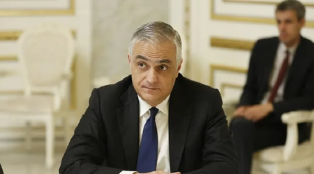 Григорян подтвердил переговоры о поставках топлива из Азербайджана