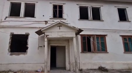 Sumqayıtda bu yaşayış binaları sökülür - Video