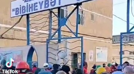 “Bibiheybət” Gəmi Təmir Zavodu bağlanığı üçün işçilər etiraz edir - Video