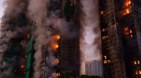 Число жертв пожара в Гонконге достигло 161
