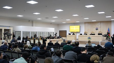 Ermənistan vətəndaşlarının məhkəməsi təqsirləndirilən şəxslərin son söz çıxışları ilə davam etdirilib