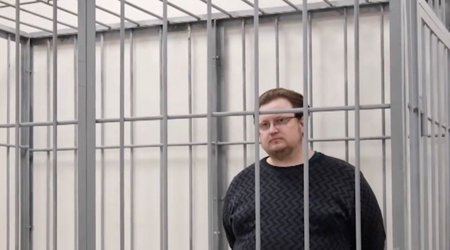 Российского дипломата посадили на 12 лет за госизмену