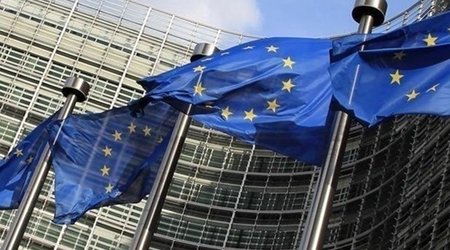 Еврокомиссия за год приняла рекордное число правовых актов