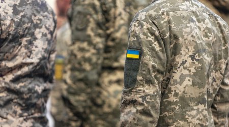 Украина собирается содержать огромную армию