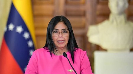 Venesuelanın Ali Məhkəməsi vitse-prezidenti ölkənin müvəqqəti rəhbəri təyin edib