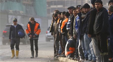 Ötən il Azərbaycanda əcnəbilər üçün iş icazəsinə 10 minə yaxın müraciət daxil olub