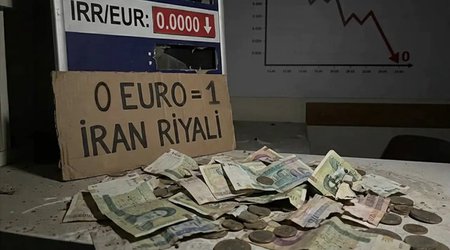 İran riyalı dəyərini itirib, ekranlarda “0,00” görünür