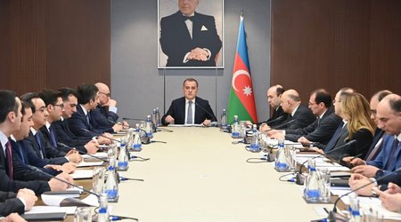 Xarici İşlər Nazirliyində geniştərkibli kollegiya iclası keçirilib