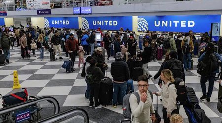 В США отменены около 12 тыс. авиарейсов из-за сильного шторма