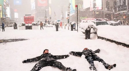 В Нью-Йорке приостановили паромное сообщение из-за снежной бури