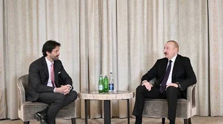 Prezident Münxendə Slovakiyanın müdafiə naziri ilə görüşüb