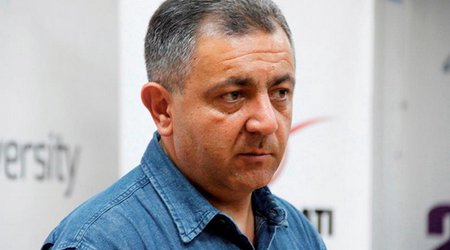 Ərəstun Oruclu qiyabi olaraq 8 il azadlıqdan məhrum edilib
