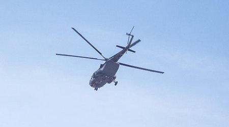 В России вертолет совершил жесткую посадку